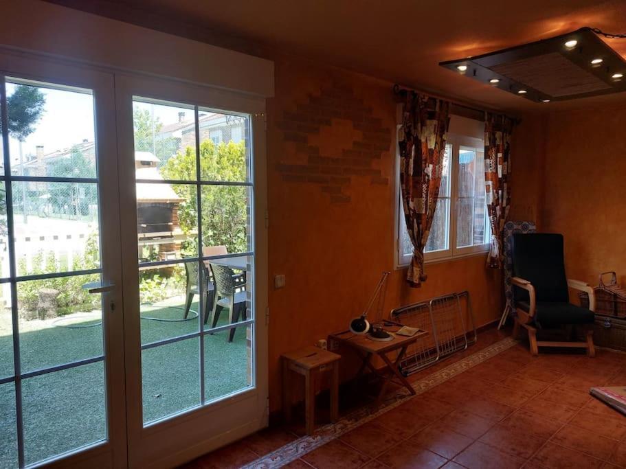 Chalet Urbano En Salamanca ซานตา มาร์ตา เด ตอร์เมส ภายนอก รูปภาพ