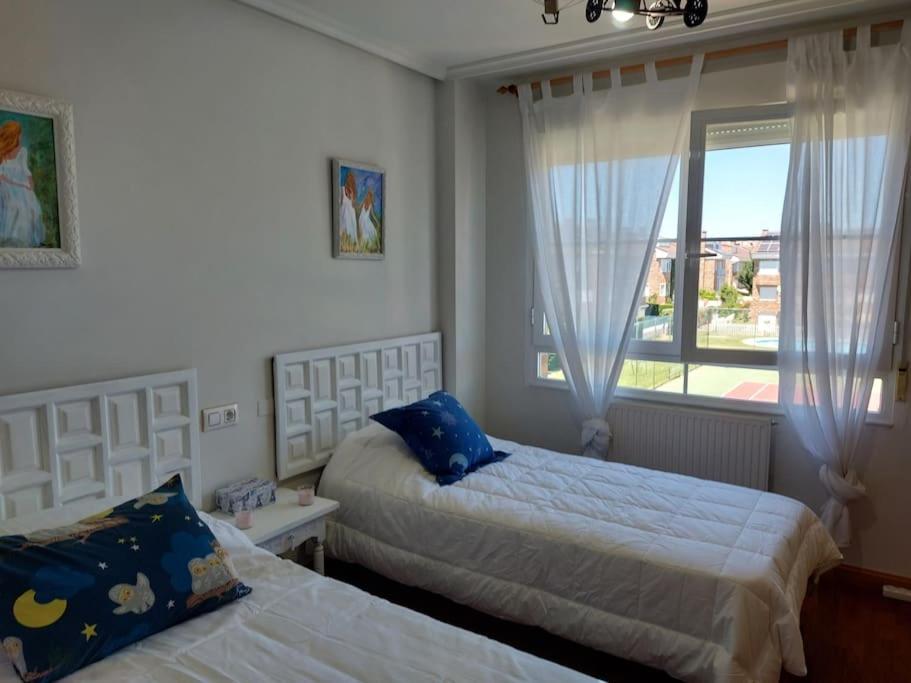 Chalet Urbano En Salamanca ซานตา มาร์ตา เด ตอร์เมส ภายนอก รูปภาพ